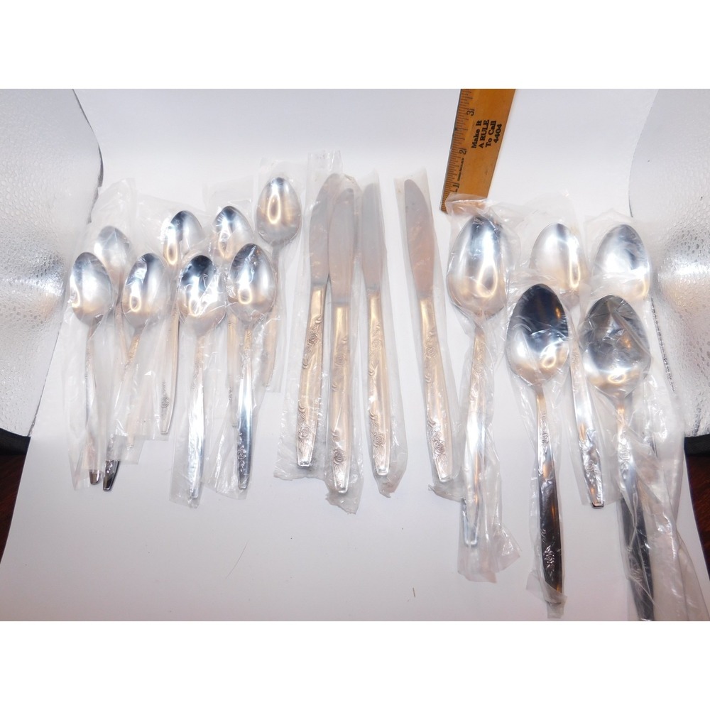 NOS Vintage 1980's IIC Rosemere Silverware 17pc